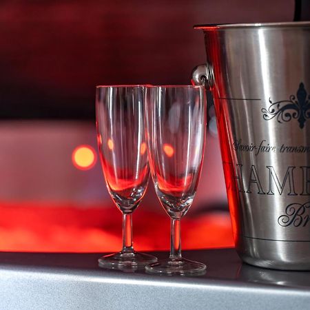 Loft Romantique - Spa Privatif - Spa Noctambulles Hyères Eksteriør billede